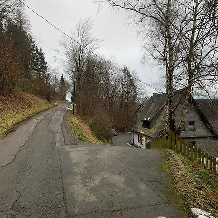 Berghaus - 2 Komfortable Für Bis Zu 7 Personen - Familie - Wandern - E-bike - Hunde - E-ladesäule - Wifi *