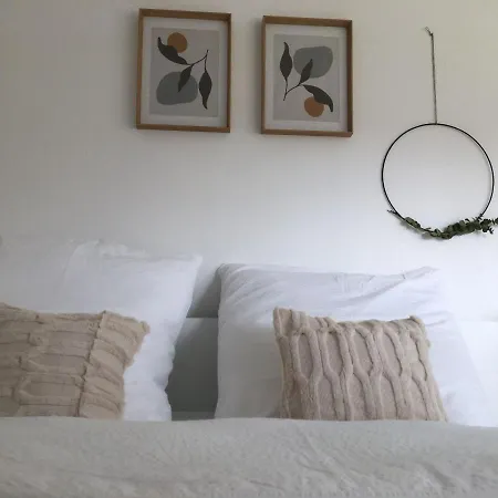 Berghaus - 2 Komfortable Fuer Bis Zu 7 Personen שמאלנברג