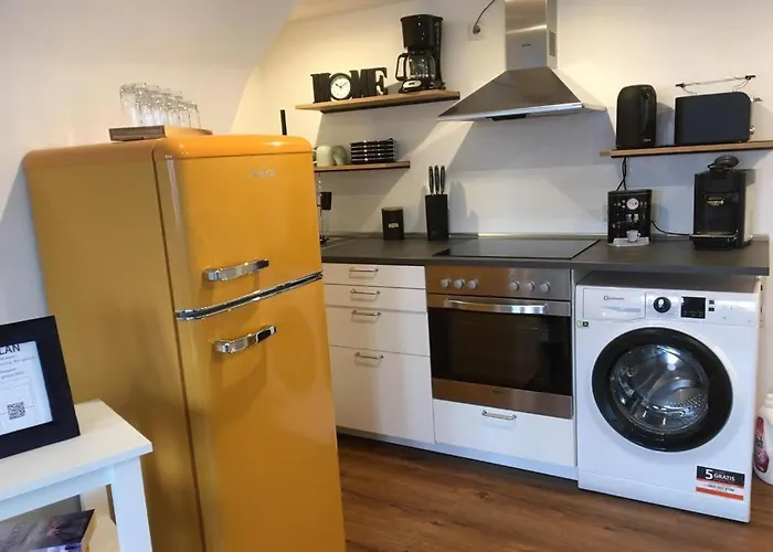 Berghaus - 2 Komfortable Fuer Bis Zu 7 Personen שמאלנברג